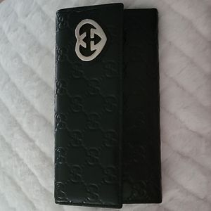 Gucci wallet black and tan